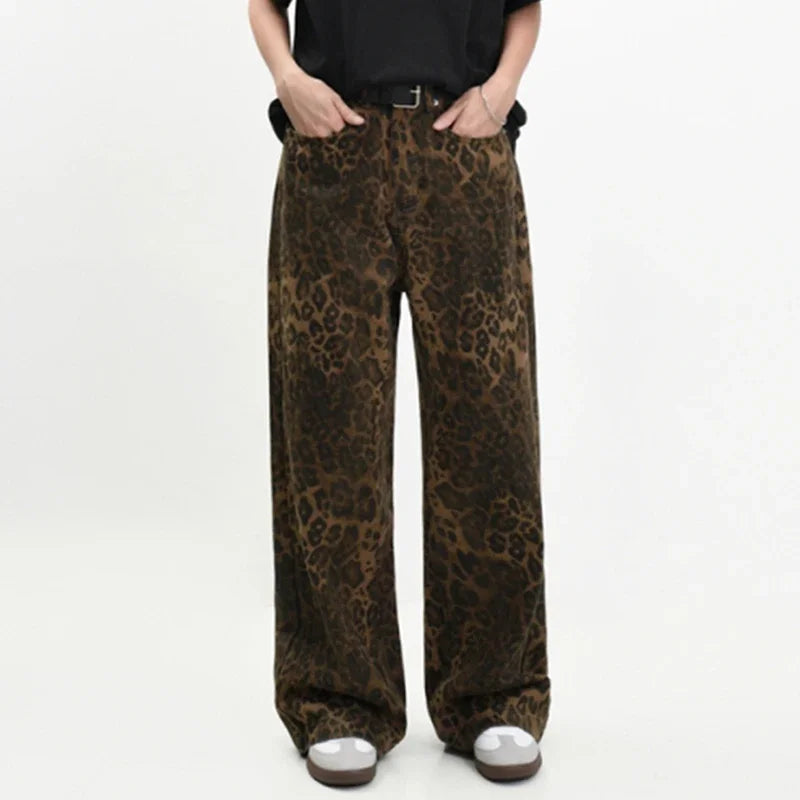 Men Fashion Leopard Graphic Hip Pop Jeans Male Loose Straight Leg Party Denim Pants New American Style Streetwear Denim Trousers
