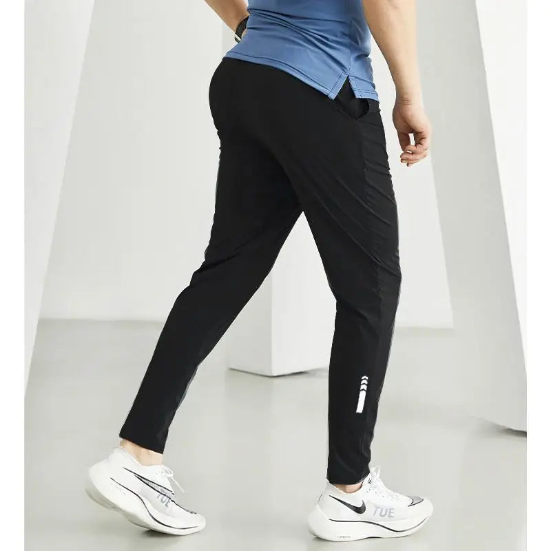 Breathable Men's Gym Pants - Athletic Ice Training Sweatpants for Summer Sports & Fitness - Outdoor Leggings, Tactile &Cooling