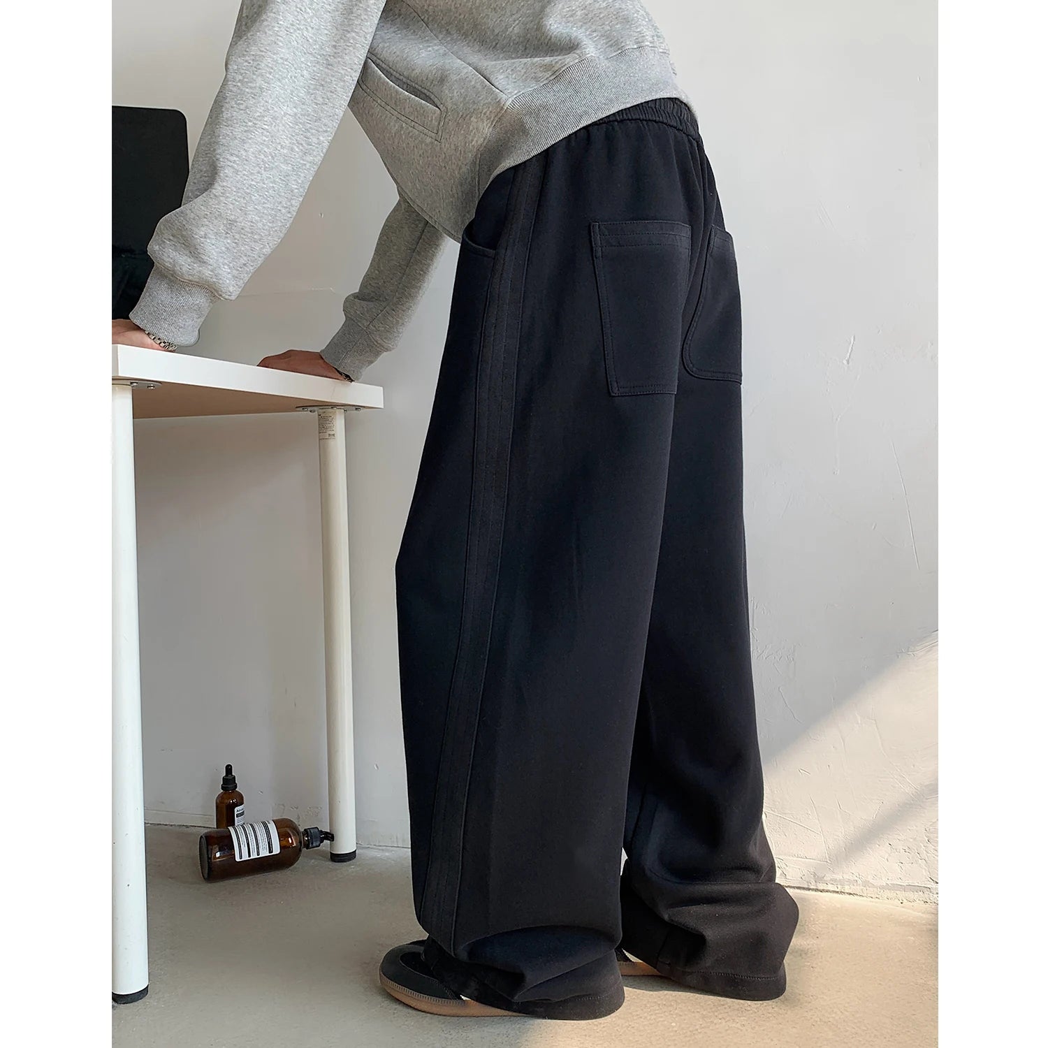 New Men's Tie-dye Fleece Casual Pants Side Striped Wide Leg Straight Sweatpants Neutral High-quality Long Baggy Trousers Sport