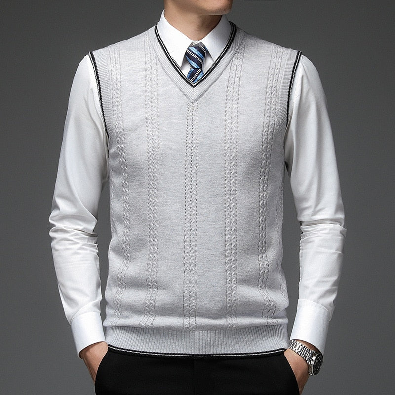 New Autum Fashion Brand Solid 6% Wool Pullover Sweater V Neck Knit Vest Men Trendy Sleeveless Casual Top Quality Men Clothing