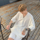 Top e pantaloncini a V-Neck Knitted