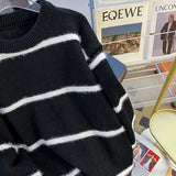 New Korean Trendy Men Sweater Light Luxury Knitted Drooping Stripe O Neck Long Sleeve Pullover Casual High Street Knitwear M-3XL
