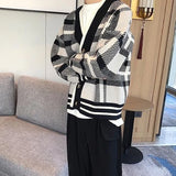 Autumn Men's Luxury Knitted Plaid Printed Buttons Cardigan Sweater Long Sleeve Streetwear Leisure Coat Fashion Check Knitwear