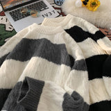 Korean Spring and Autumn Trendy Personalized Striped Round Neck Sweater for Couples Loose Retro Harajuku Casual Knitted Top y2k