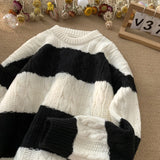 Korean Spring and Autumn Trendy Personalized Striped Round Neck Sweater for Couples Loose Retro Harajuku Casual Knitted Top y2k