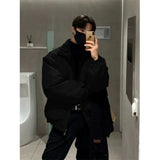 Winter Jacket Men Warm Fashion Casual Thick Lambhair Jackets Men Streetwear Korean Loose Short Coat Mens Thicken Bomber Jacket
