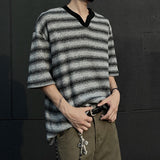 New Summer Men's Tops V-neck Striped Design Contrast Color Tees Knitting Short Sleeved Loose Male T-shirts Niche