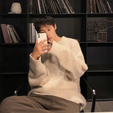 Winter Thick Sweater Men Warm Fashionable 3-color Knitted Pullover Men Korean Loose Long Sleeve Sweater Mens Jumper Clothes