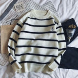 Man Clothes Pullovers Torn Crewneck Knitted Sweaters for Men Plain with Holes Solid Color Round Collar Cheap Casual A Cigaret S