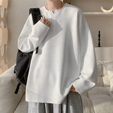 White Long Sleeved T-shirt Men Oversized Fashion Casual V-neck T Shirt Streetwear Korean Loose Pleated T Shirt Mens Clothing