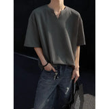 Summer Short Sleeved T-shirt Men Fashion Casual V-neck T Shirt Men Streetwear Korean Loose Pleated T Shirt Mens Top Plus Size