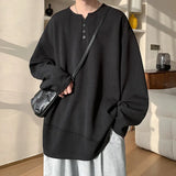 White Long Sleeved T-shirt Men Oversized Fashion Casual V-neck T Shirt Streetwear Korean Loose Pleated T Shirt Mens Clothing