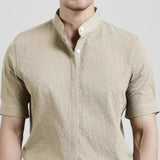 New Men Fashion Seersucker Shirts Half Sleeve Stand Collar Casual Drapped Solid Color Button-down Cardigan Business Style Tops