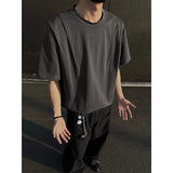 Summer Short Sleeved T-shirt Men Fashion Gray Black Casual T Shirt Men Streetwear Korean Loose Round Neck T Shirt Mens Top