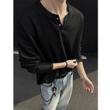 Autumn White Long Sleeved T-shirt Men Fashion Black V-neck T-shirt Men Japanese Streetwear Hip-hop Loose Plaid T Shirt Mens Top