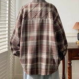 2025 Spring New Casual Plaid shirt Men's Loose Streetwear Long-sleeved Shirt Retro Shirts Men Classic American style shirt