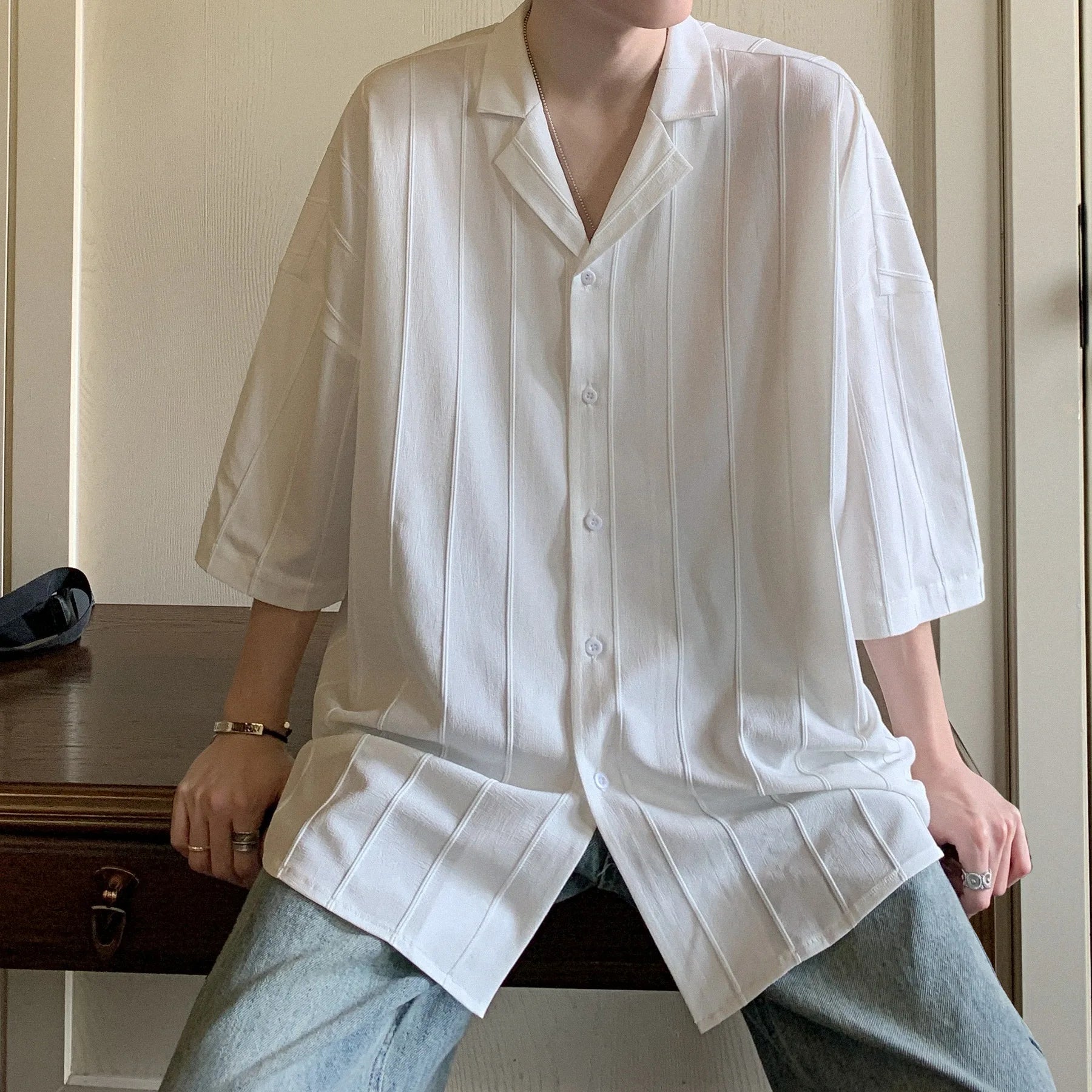 Spring Summer Casual Simple Men's Solid Pleated Blouse Lapel Short Sleeve Streetwear Male Loose Leisure Shirts Men Clothing
