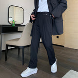 Pantaloni da completo con vita regolabile